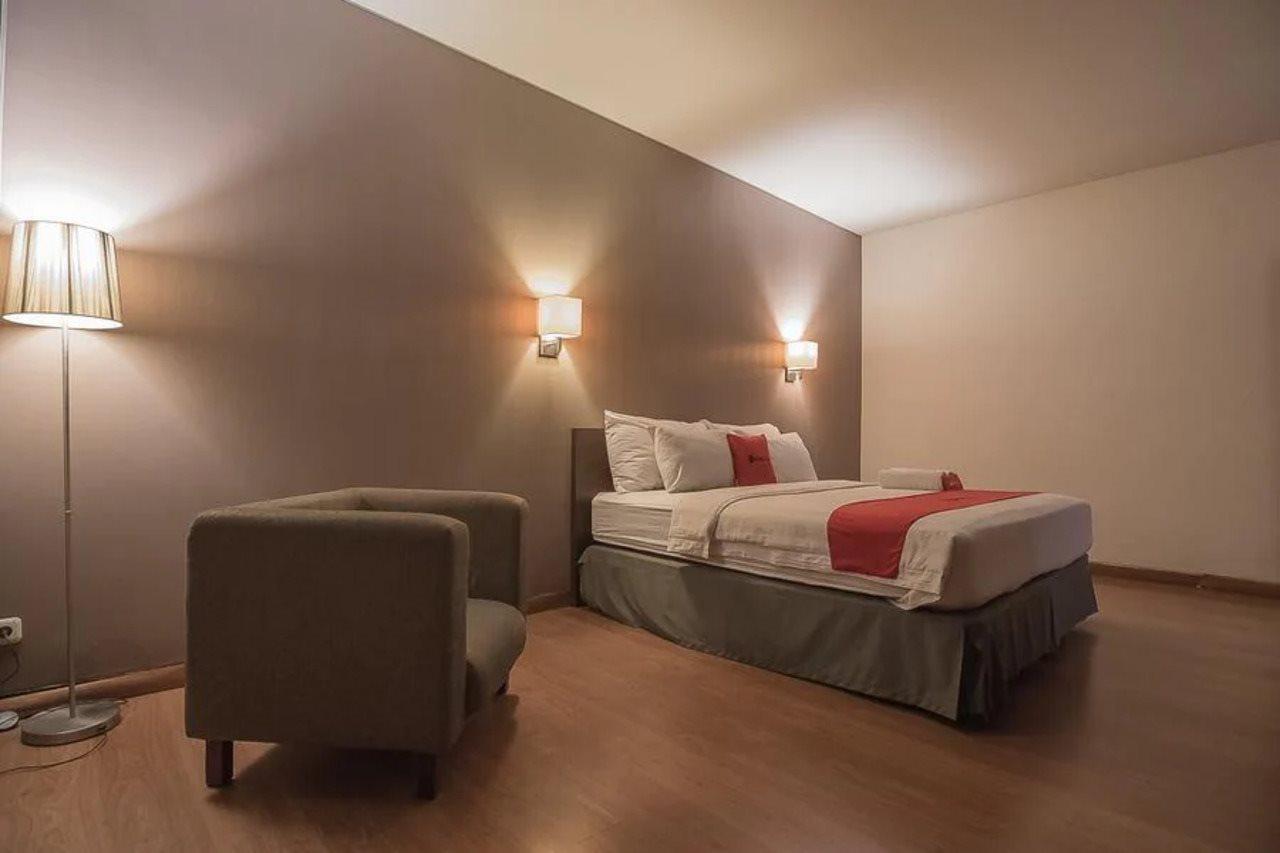 Hotel Naval Бандунг Экстерьер фото