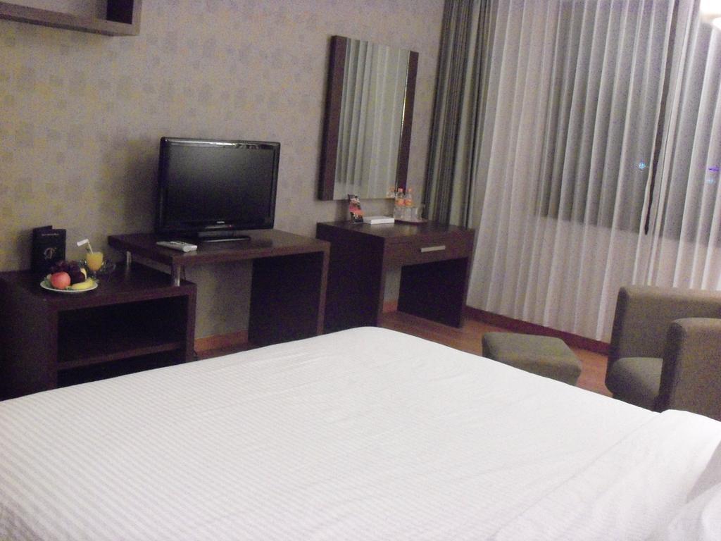 Hotel Naval Бандунг Номер фото