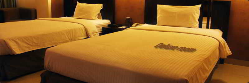 Hotel Naval Бандунг Экстерьер фото